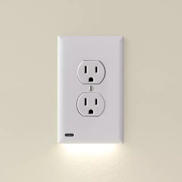 SnapPower GuideLight 2 - Night Light - Outlet Wall Plate With LED Night Lights