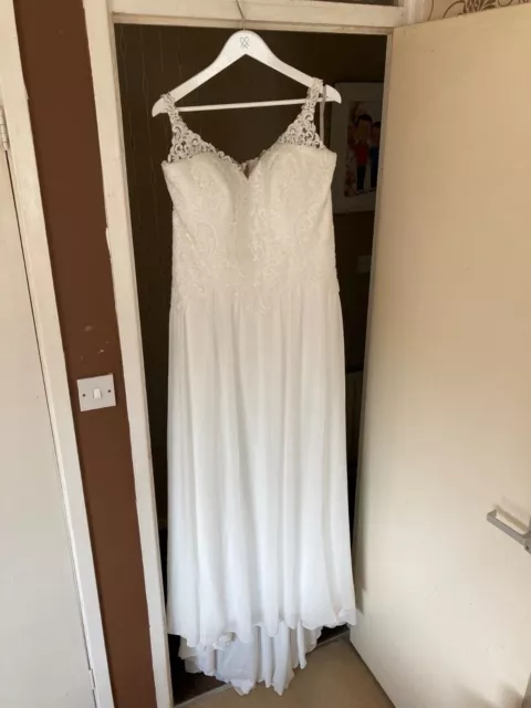 Wedding dress sizes deals compared to normal sizes