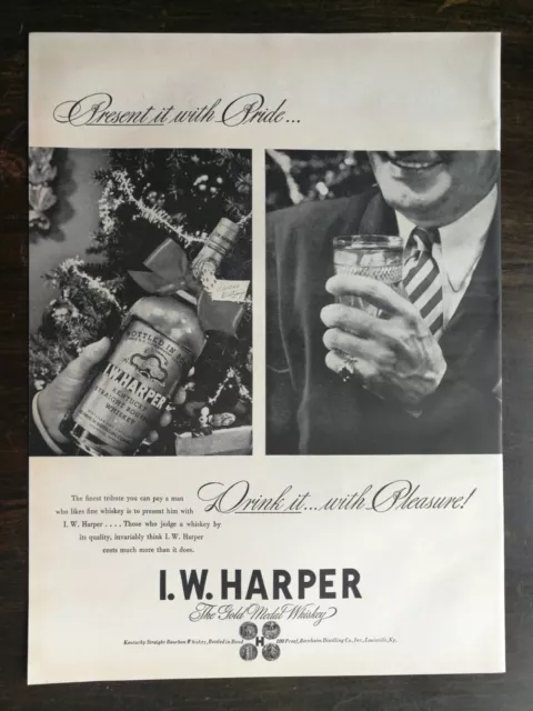 Vintage 1942 I.W. Harper The Gold Medal Whiskey Full Page Original Ad 721