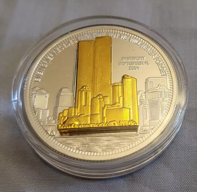 9/11 Gold Silver Coin 3D Stand Up Twin Towers New York City United States Man US 2