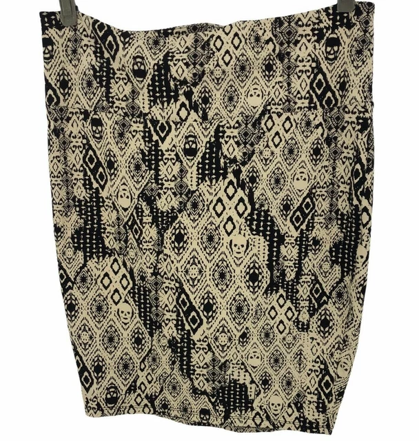 Torrid Skirt Womens Size 2 Tribal Skull Fold Over Mini Stretch Halloween Goth