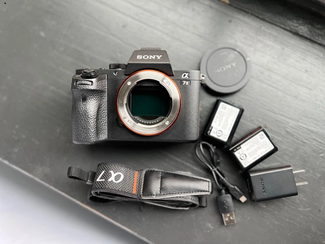 Low Shutter Count Sony Alpha A7II Digital Mirrorless Camera - Black (Body Only)