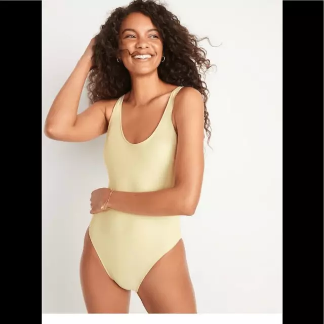 Old Navy Square-Neck Ruffled Strap French-Cut One-Piece Swimsuit
