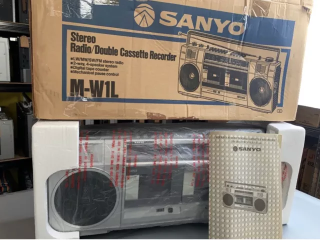 Sanyo M-W1L Radio Double Cassette Recorder Twin Deck Boombox NEUF
