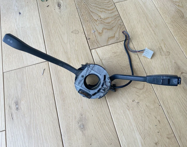 VW GOLF MK1 GTI Genuine Indicator Wiper MFA Stalk 321953503Q 4 pin 149