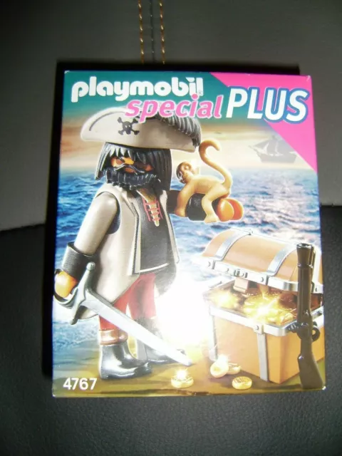 Playmobil 4767 Finsterer Pirat mit Schatztruhe , Neu