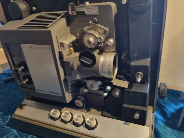 BEAU PROJECTEUR SONORE 16Mm - Fonctionnel - Bell&Howel Filmsound 642 BEAU PROJECTEUR SONORE 16Mm - Fonctionnel - Bell&Howel Filmsound 642