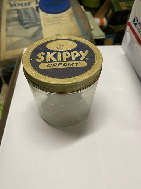 VINTAGE GLASS SKIPPY Creamy Peanut Butter Jar Measuring Cup w ...