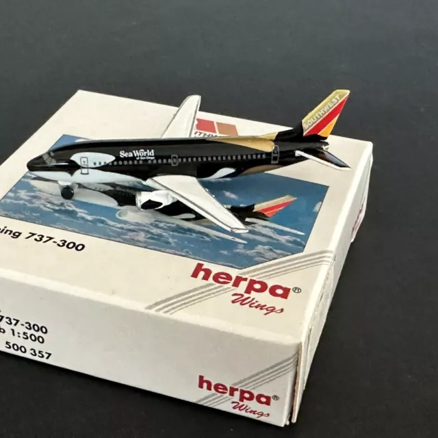 Boeing 737-500 Southwest "Sea Life - Shamu" Herpa Wings 1:500