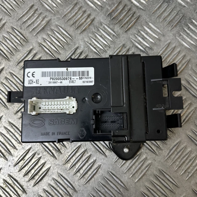 RENAULT TRAFIC / Vivaro 2001 2014 Body Control Module P8200530976 £48