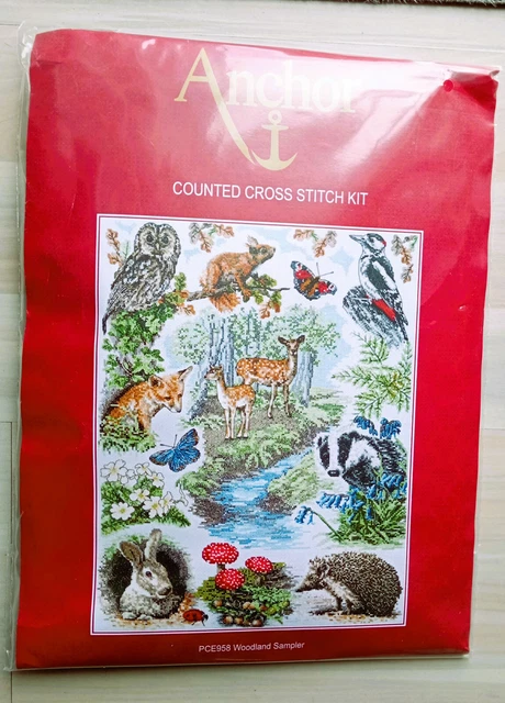 Kreuzstich-Stickpackung v. Anchor - Waldlandschaft, Waldtiere + -pflanzen