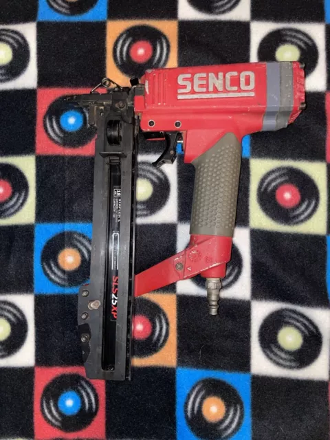 SENCO SLS20XP-L Gauge 1/4 Crown Stapler - Gray/Red (490107N) 2