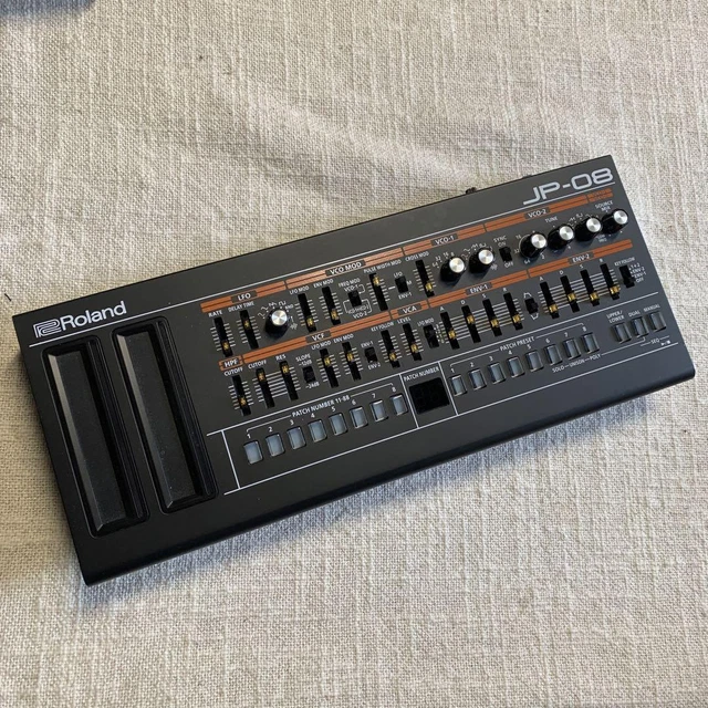 Roland Jp-08 Analogiques Modélisation Synthé