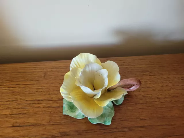 capodimonte  style rose   candle holder 2