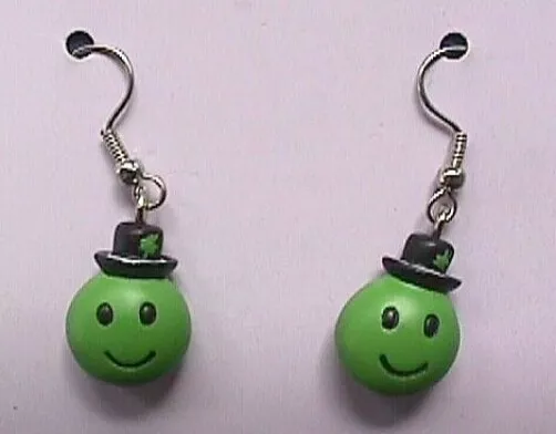 Hallmark EARRINGS St Patrick Vintage HAPPY Smiley FACE Irish Holiday Jewelry