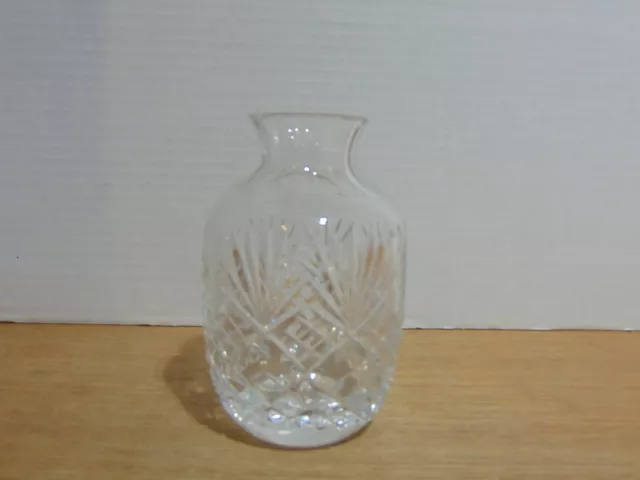 Crystal Vase Diamond And Pineapple 5 7/8"