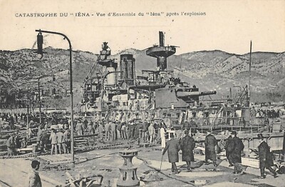 CPA 83 Mr THOMSON ET LES AMIRAUXSUR LIEUX  DE LA CATASTROPHE DU CUIRASSE IENA 