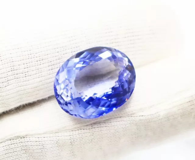 Bleu Couleur Saphir Naturel Coupe Ovale Forme 27.50 Carat Certifié Libre Gemmes