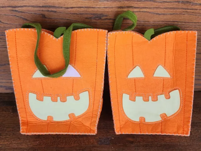 Lot Of 2 Pottery Barn Kids Glow In The Dark Felt Pumpkin Treat Bag, SEE INFO 2