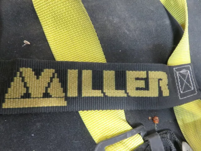 Miller Honeywell 750 5-2002 310Lb Capacity Safety Harness Size Sm - Med 2