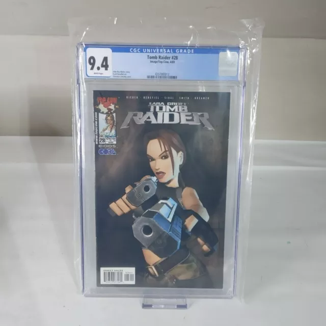 TOMB RAIDER Lara Croft #28 NEWSSTAND UPC Top Cow Image CGC 9.4 NM