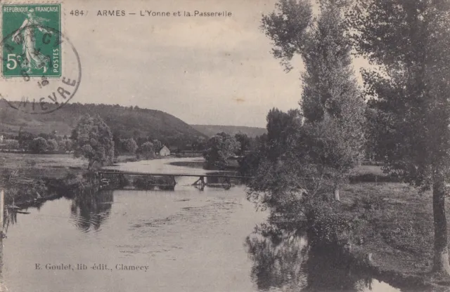Carte postale ancienne postcard ARMES NIEVRE Yonne et la passerelle timbrée 1914