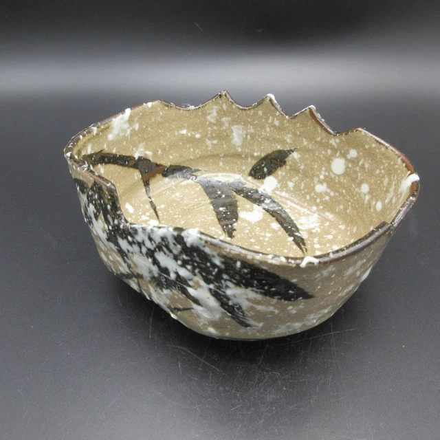 Tea Utensils Shirai Hanshichi Rust Painting Deserted Bowl With Snow Bamboo Desig
