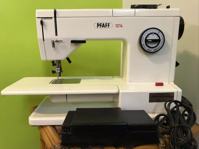 PFAFF SYNCHROMATIC 1214 SEWING MACHINE Heavy Duty Compact PFAFF SYNCHROMATIC 1214 SEWING MACHINE Heavy Duty Compact