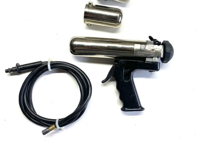 SEMCO PNEUMATIC SEALANT Gun W/ Hose & 2 Tubes & Removable Handle