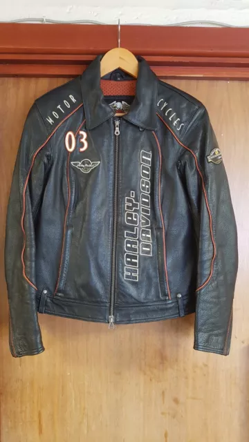 Harley Davidson Ladies leather jacket - size medium