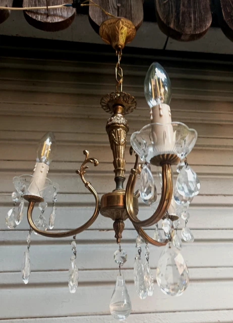 Petit Lustre Ancien à Pampilles – 3 Feux – Manque Quelques Pampilles