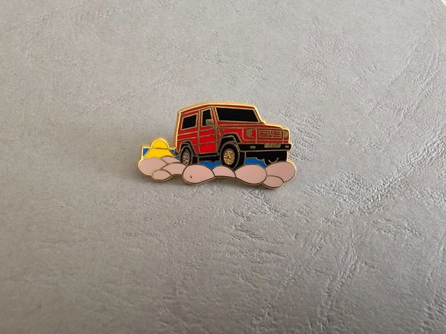Pin's Mercedes Classe G 4x4 - Signé Arthus Bertrand Paris - Occasion