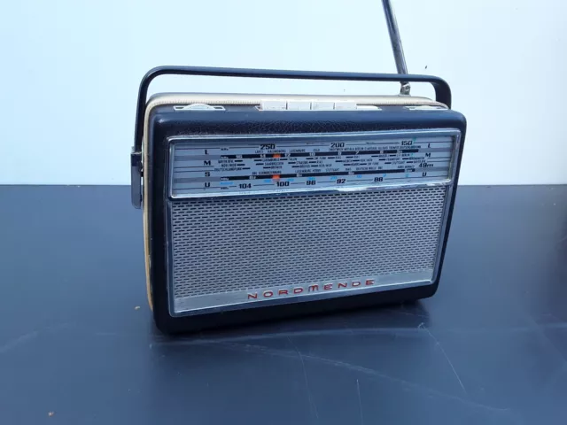 Nordmende Transita Spezial, Vintage Kofferradio, Weltempfänger