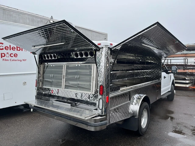 Plano Mobile Catering  Body : Food Truck / Coffee Truck / Canteen Lunch Truck