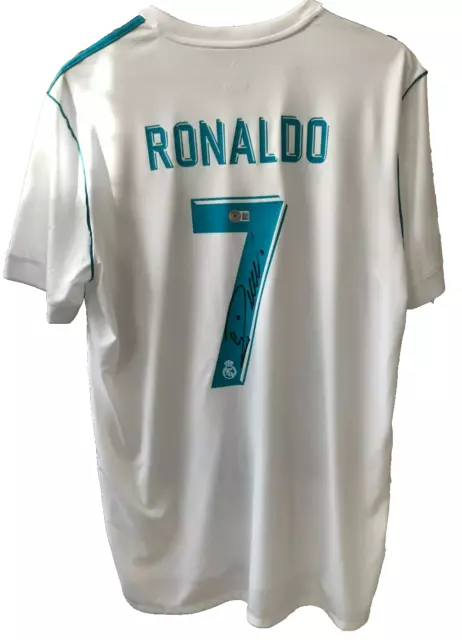 ronaldo jersey auto