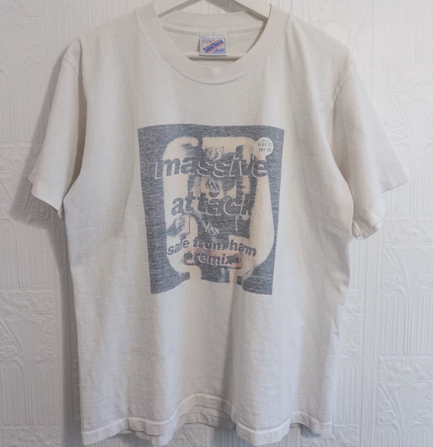 T-shirt Vintage Massive Attack - Safe From Harm - Taille M - Années 90 - Coton - Occasion Très Bon État
