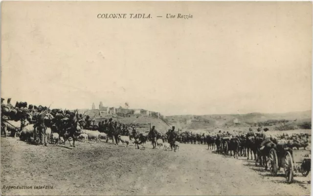 CPA AK MAROC Casbah TADLA Une Razzia (10439)
