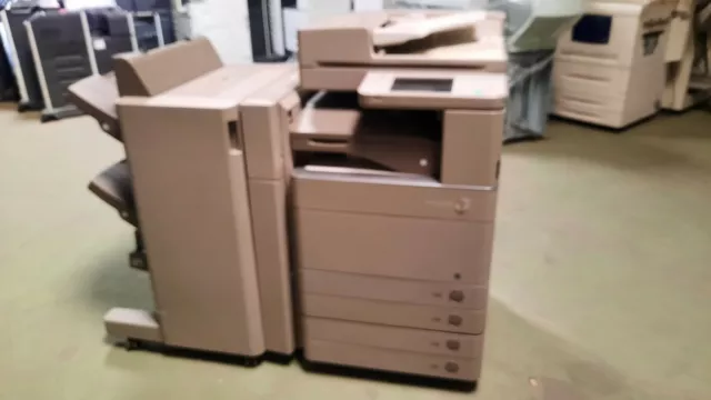 Canon ADV C 5030i Kopierer-Drucker-Scanner mit Broschürenfinisher 2