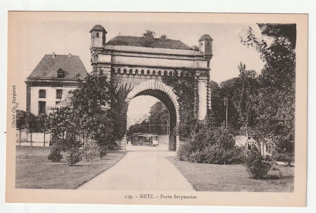 METZ  - Moselle - CPA 57 - Les portes - Porte Serpenoise et petit plan tramway