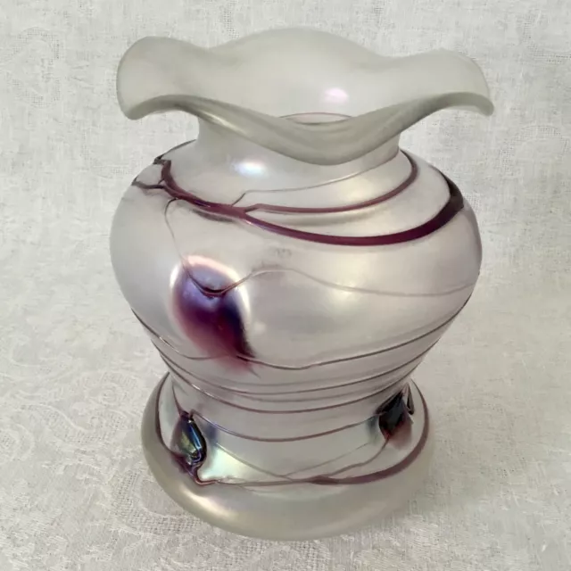 Poschinger Frauenhau Glas Vase im Art des Jugendstil irisierend Handarbeit