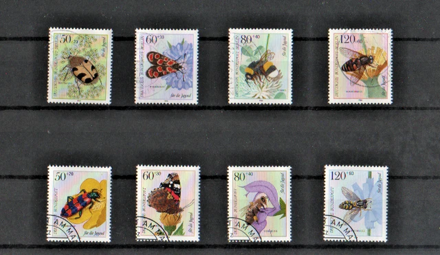 ALLEMAGNE RFA BERLIN  2 Séries oblitérées sur les Insectes