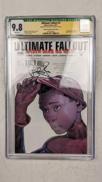 ULTIMATE FALLOUT #4 2nd PRINT CGC SS 9.8 SIGNED BENDIS 1ST APP MILES MORALES