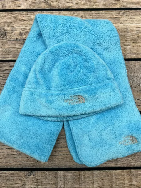 The North Face Girls 2 Piece Hat & Scarf Set Blue - 13558 AC