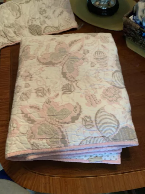 NICE!!! Pottery Barn Kids Butterfly pink Quilt ￼ reversible comforter, twin bed