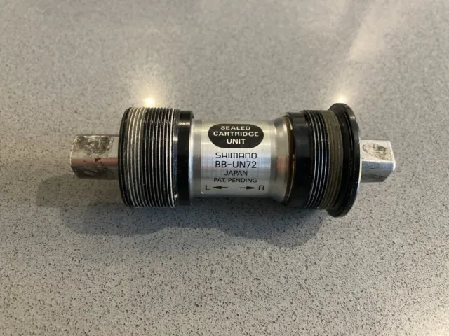 Shimano XT UN72 Square Taper Bottom Bracket With 108mm Axle Length & 68mm Shell
