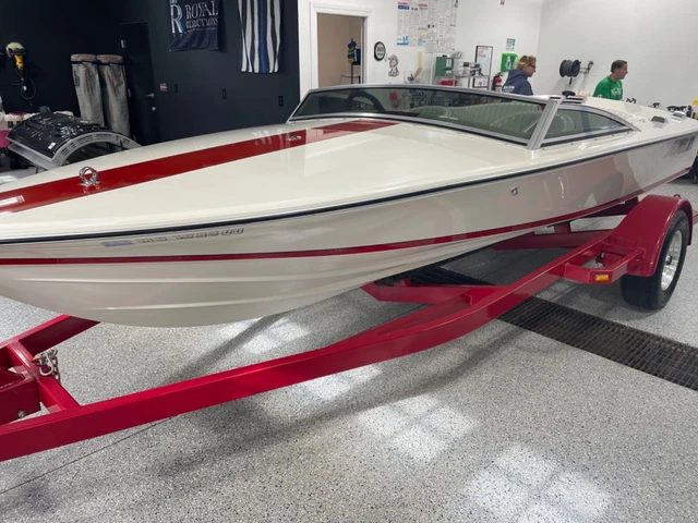 1992 Donzi 18 Classic18'