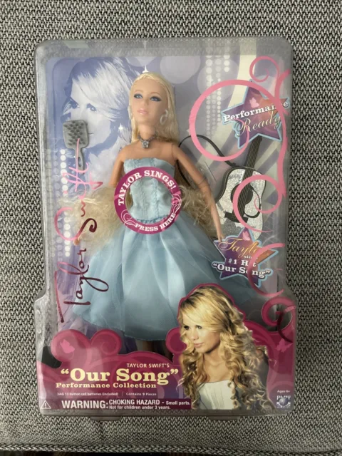 🎀✨In my Swiftie Barbie Era💕👑 Exclusive sticker and straw charm avai, taylor  swift