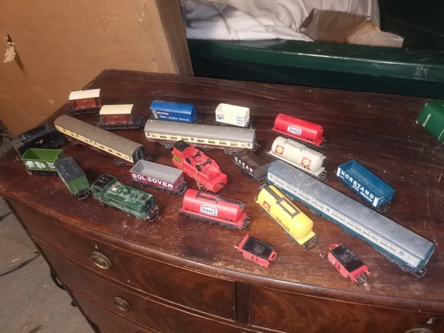 PREMIER TRAIN HORNBY TRES TRES RARE AVANT ANNEE 1920 locomotive A CLEF EUR 500,00 - FR