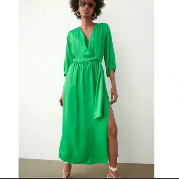 green maxi dress zara S Side hidden in Zara Dresses | Zara Feather