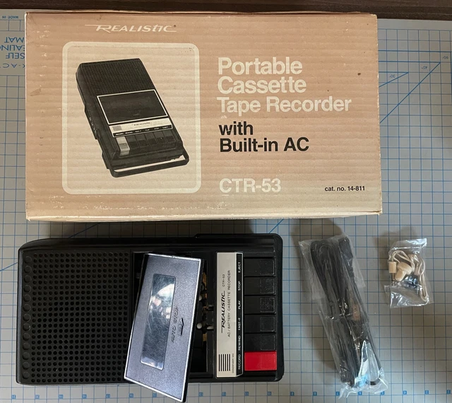 VINTAGE REALISTIC CTR53 Portable Desktop Cassette Tape Recorder with